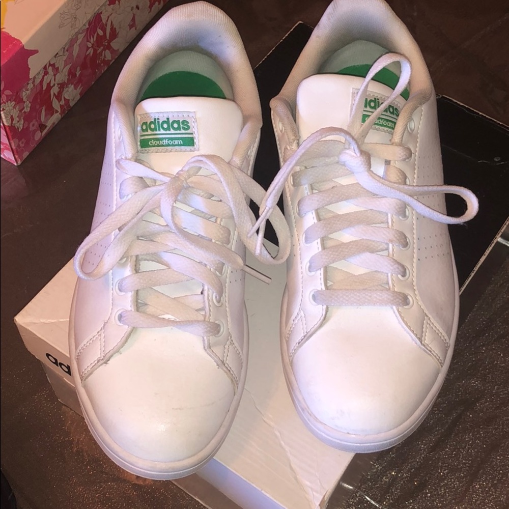 Adidas cloud foam men’s sneakers